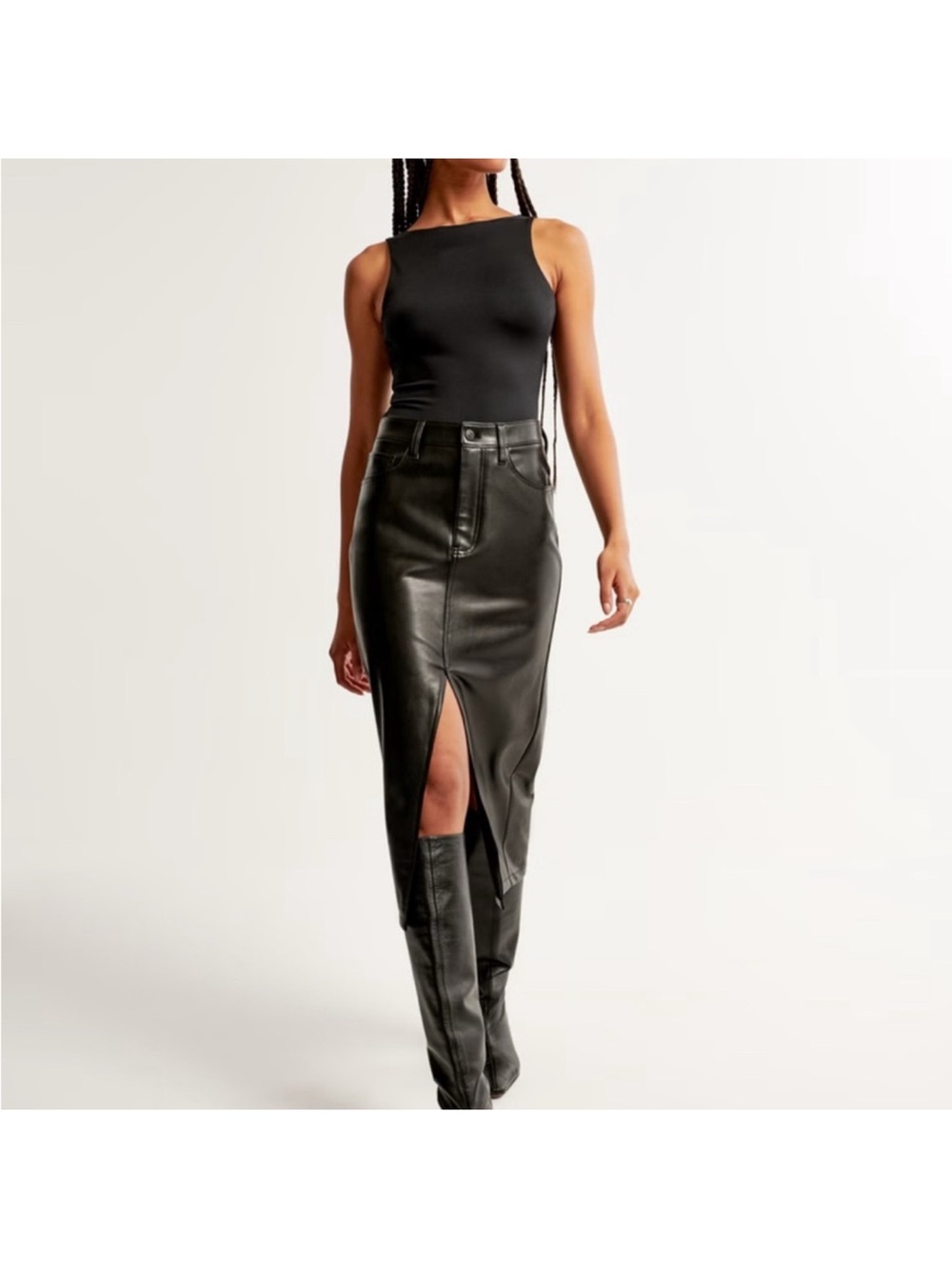 Abercrombie & Fitch Leather Skirt - 32 P